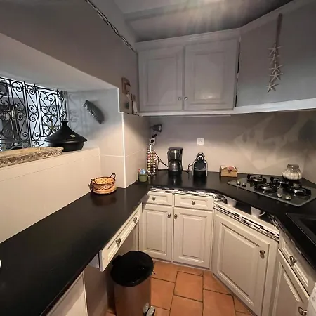 Maison 3 Chambres, Acces Direct, Proche Centre Et Commerces - Fr-1-197-550 Feriehus