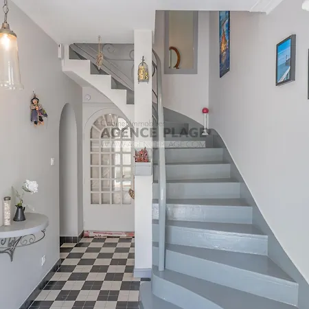 Maison 3 Chambres, Acces Direct, Proche Centre Et Commerces - Fr-1-197-550 Holiday home