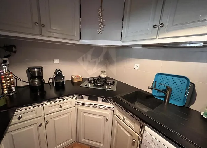 Maison 3 Chambres, Acces Direct, Proche Centre Et Commerces - Fr-1-197-550