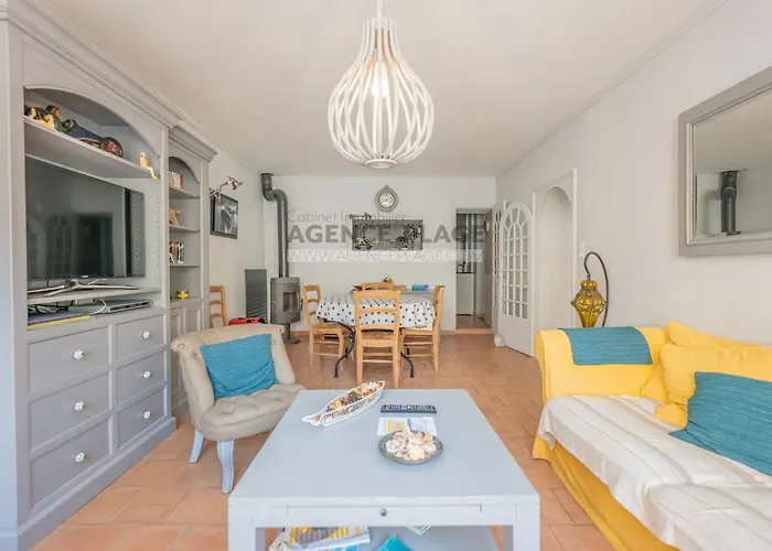 度假居 Maison 3 Chambres, Acces Direct, Proche Centre Et Commerces - Fr-1-197-550 莱萨布勒-多洛讷