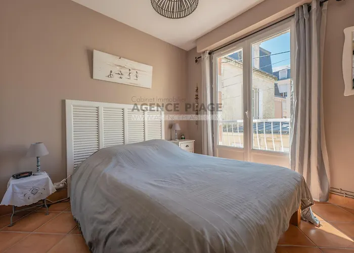 Maison 3 Chambres, Acces Direct, Proche Centre Et Commerces - Fr-1-197-550 度假居 *